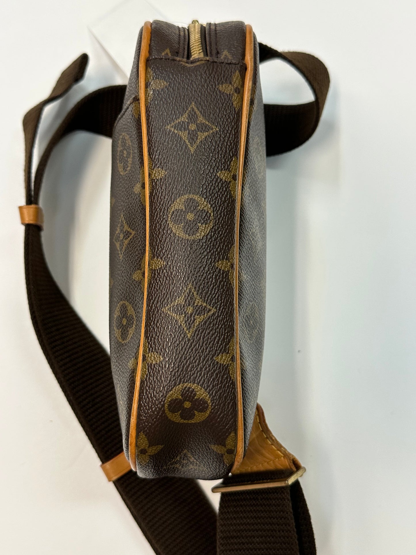 LV Monogram Canvas Pochette Gange