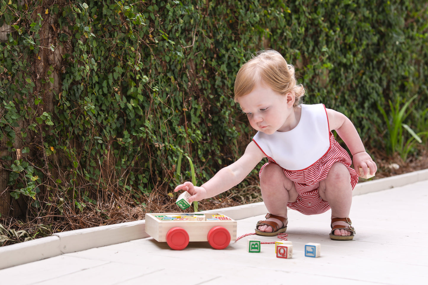 Red Stripe Noah Bubble