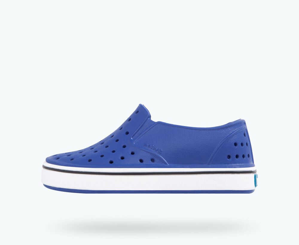 Victoria Blue/Shell White Miles Natives