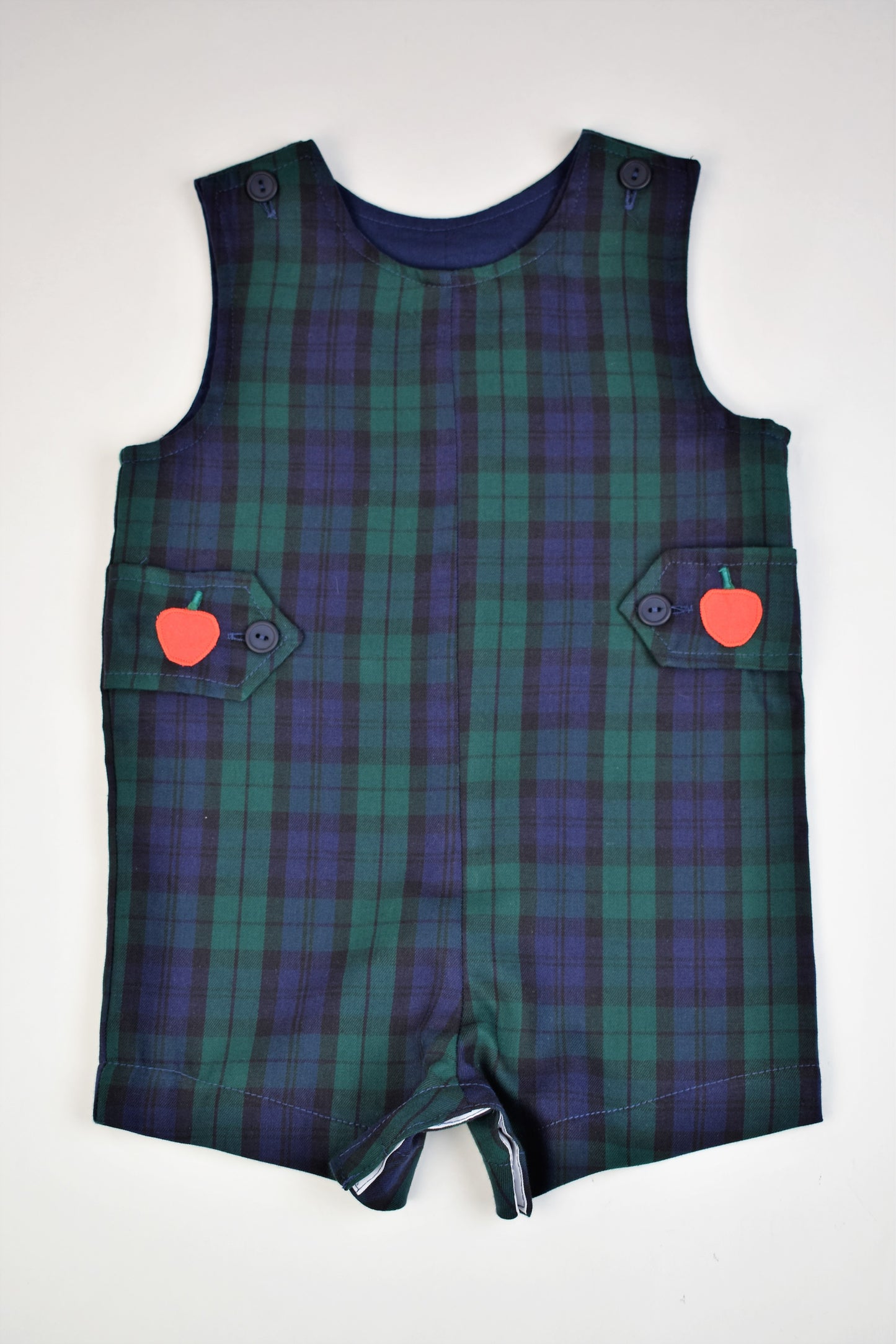 Apple Tabs Plaid Shortall