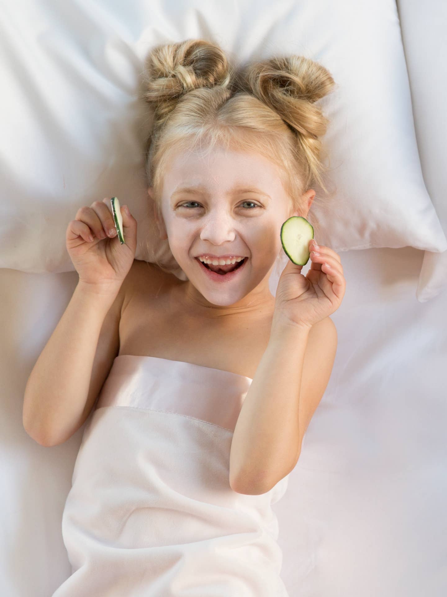 Velvet Deluxe™  Baby Blanket: Pink