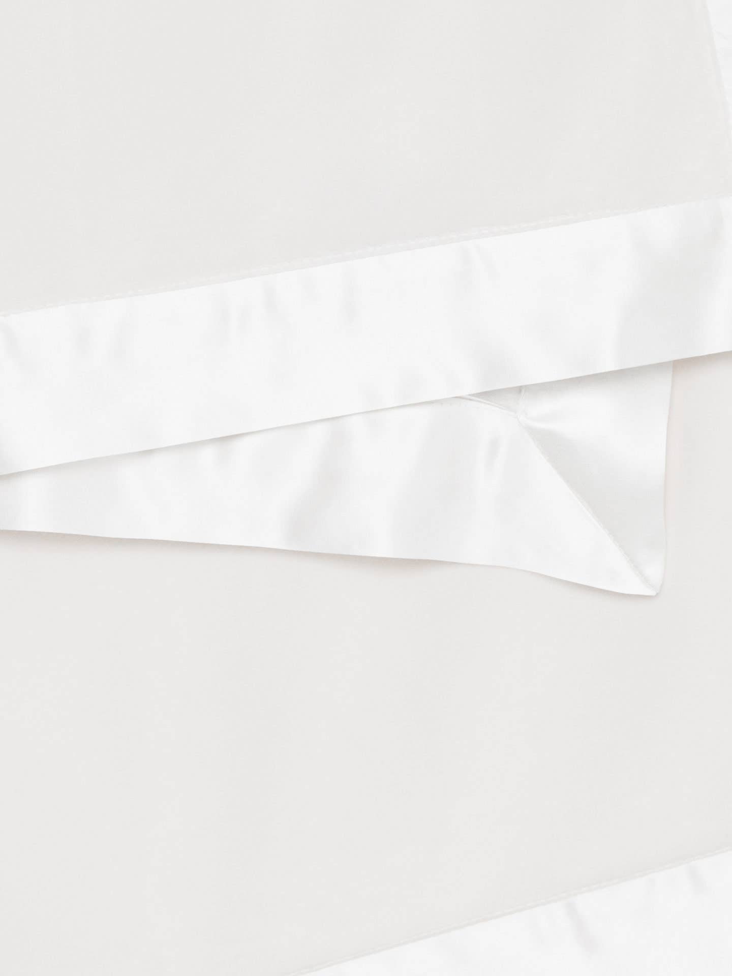 Velvet Deluxe™  Baby Blanket: Pink