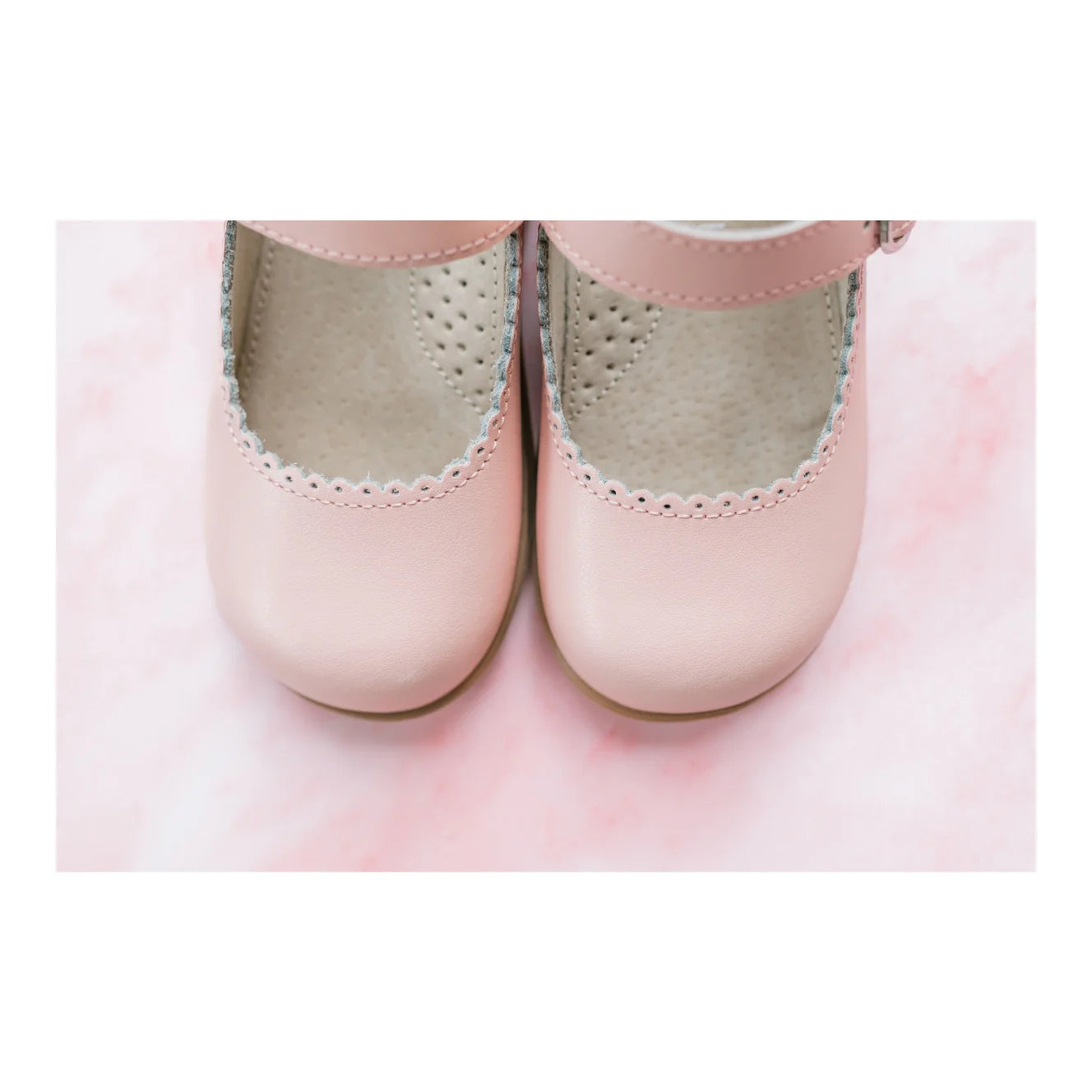 Pink Chloe Scalloped MJ
