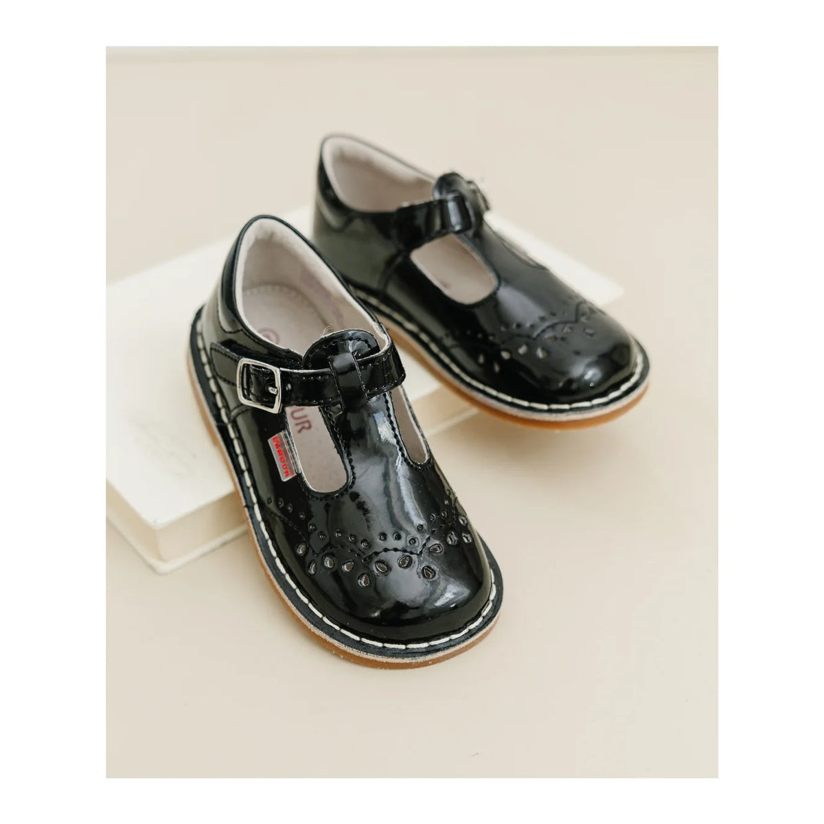 Black Patent Ruthie MJ