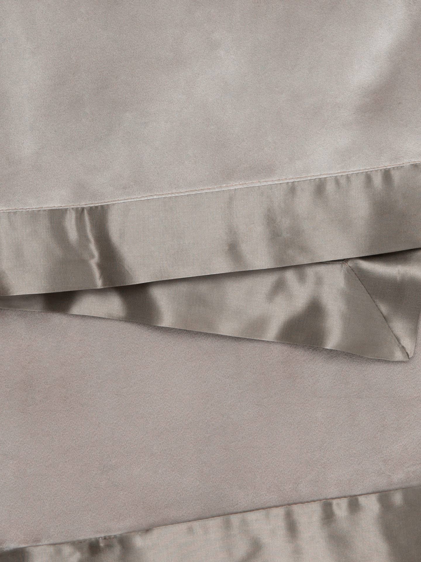 Velvet Deluxe™  Baby Blanket: Pink