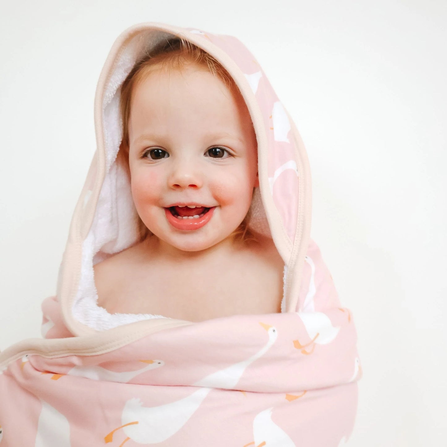 Goosie Knit Hooded Towel