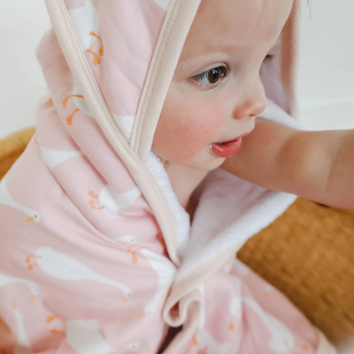 Goosie Knit Hooded Towel