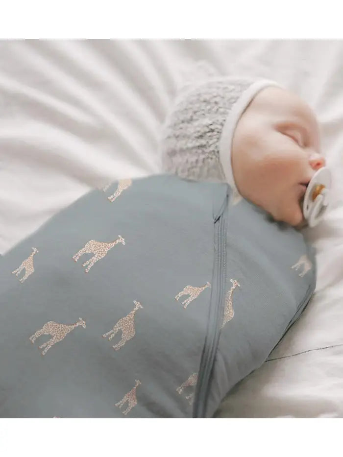 Newborn Moss Giraffe Swaddle 1.0