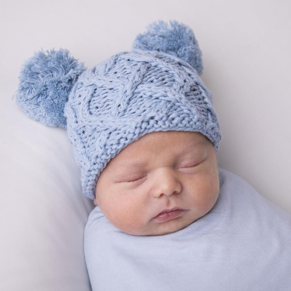 Aran Chambray Cable Knot Beanie