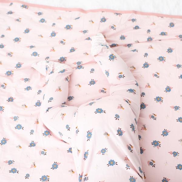 Tiny Florals Swaddle